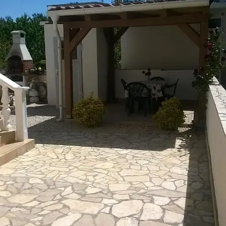 Apartmani Stefanija